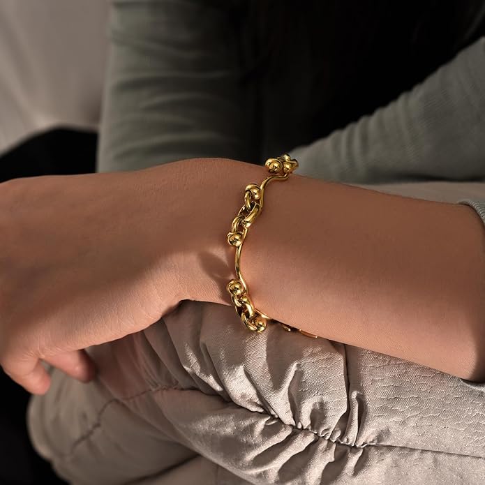 14K Gold Ball/Link Bracelet