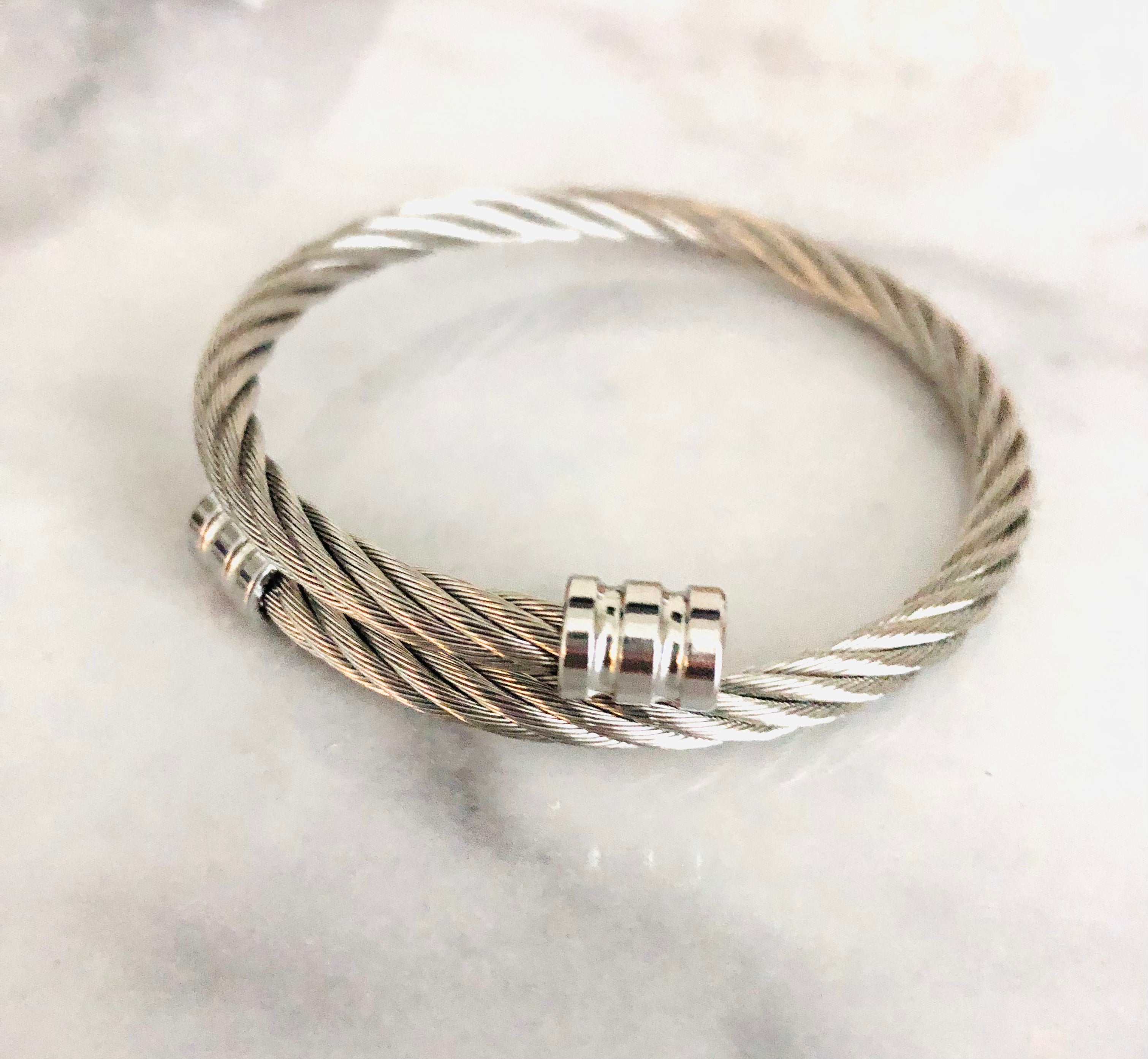 Twisted Cable Bangle Bracelet