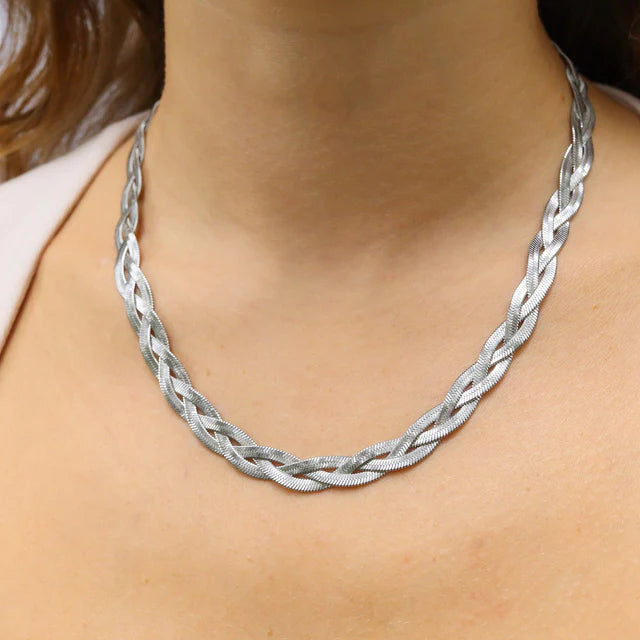 Interwoven Herringbone Chain Necklace