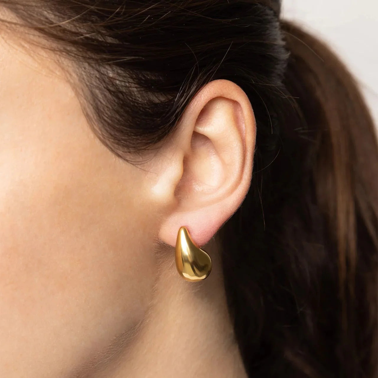 Tear Drop Stud Earrings